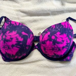 PINK/VS 34C ADD 1.5 CUP PUSH-UP BRA LIKE NEW!